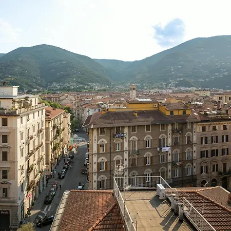 Konukevi Valentino La Spezia